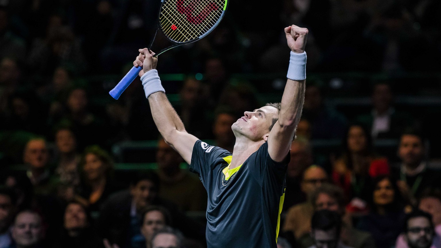 epa08213692 Vasek Pospisil of Canada reacts during his match against Daniil Medvedev from Russia on the third day of the ABN AMRO World Tennis Tournament in Rotterdam, Netherlands, 12 February 2020. E ...