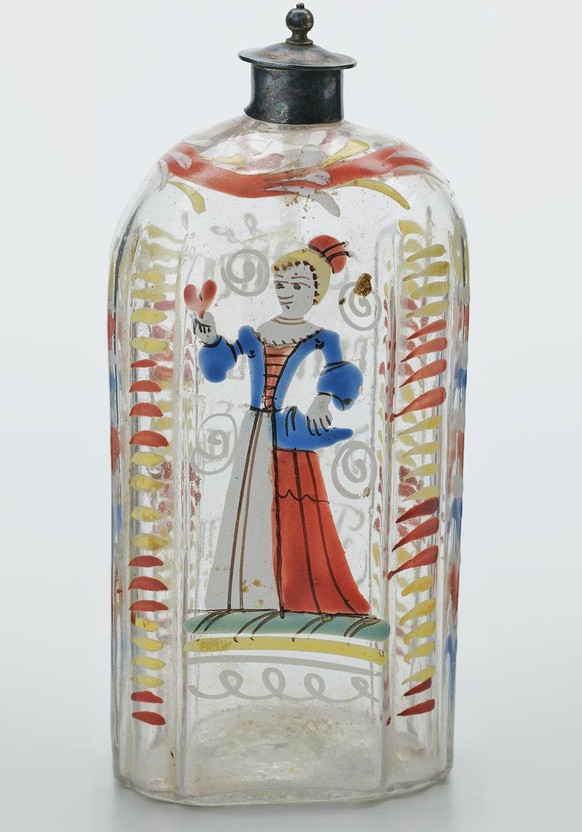 Farblose Flasche mit bunter Emailbemalung. Dame mit Herz und Aufschrift «Vatter ein man den muss ich han», 2. Hälfte 18. Jahrhundert, Schwarzwald.