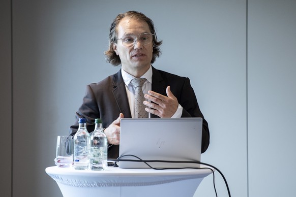 Lukas Golder vom GFS Bern spricht an einem Hintergrundgespraech zu einer CVP-Analyse, am Montag, 29. Juni 2020, in Bern. Die Partreileitung liess eine Analyse durchfuehren und wird mit der Basis und d ...