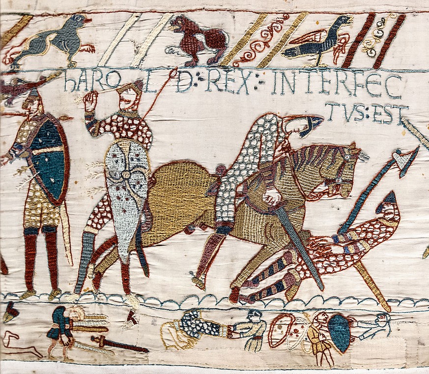 König Harald Godwinson fällt bei der Schlacht bei Hastings, 1066. Detail aus dem Teppich von Bayeux. Der Text: HIC HAROLD REX INTERFECTUS EST (Here King Harold is slain).
https://en.wikipedia.org/wiki ...