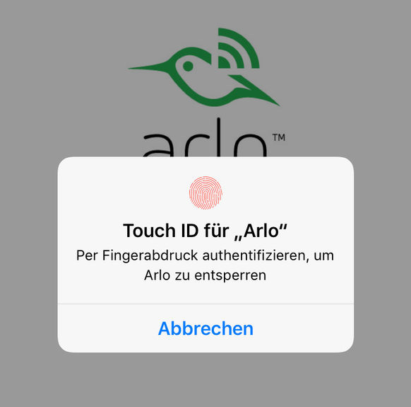 Beim Starten der App muss man sich als rechtmässiger User zu erkennen geben. Allerdings sollte man das iPhone nicht unbeaufsichtigt herumliegen lassen: Wenn die Arlo-App später im Hintergrund läuft un ...