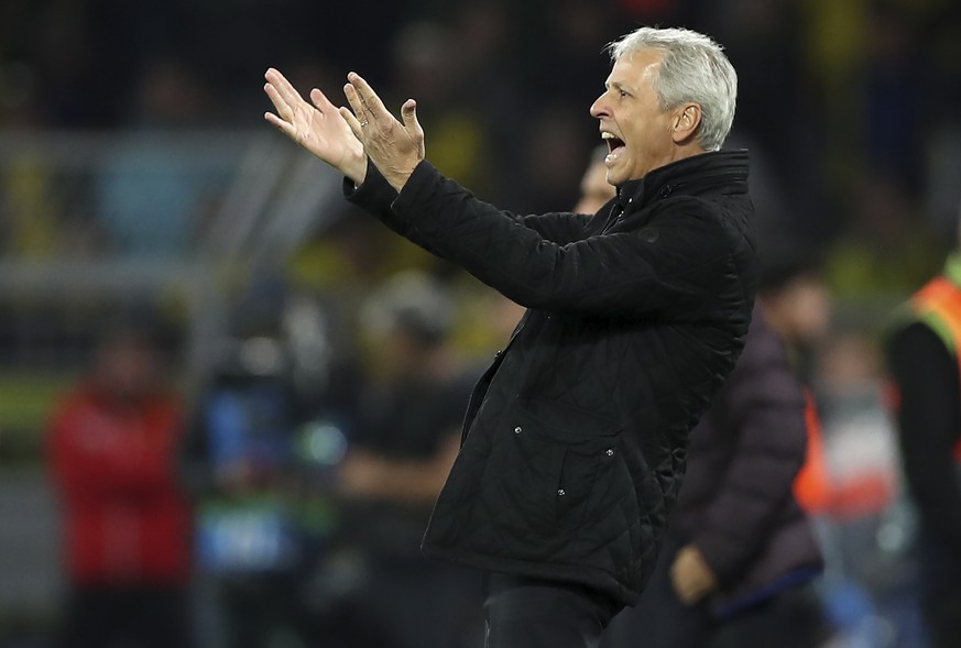 epa07849333 Dortmund&#039;s head coach Lucien Favre reacts during the UEFA Champions League group F soccer match between Borussia Dortmund and FC Barcelona in Dortmund, Germany, 17 September 2019. EPA ...