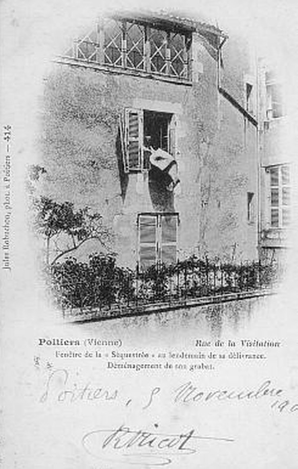 Das nun geöffnete Fenster von Blanche Monnier am Tag ihrer Befreiung.