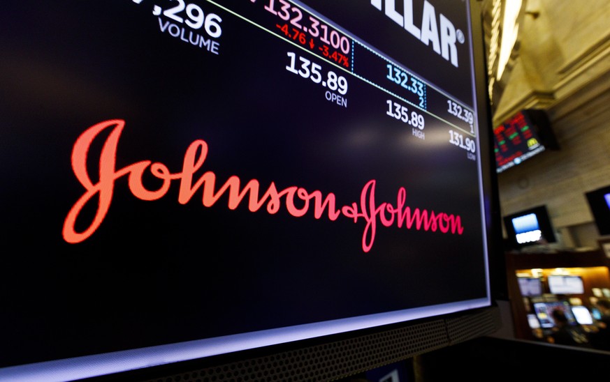epa07796035 (FILE) - A screen shows the logo for the pharmaceutical company Johnson and Johnson on the floor of the New York Stock Exchange in New York, New York, USA, 29 May 2019 (reissued 26 August  ...