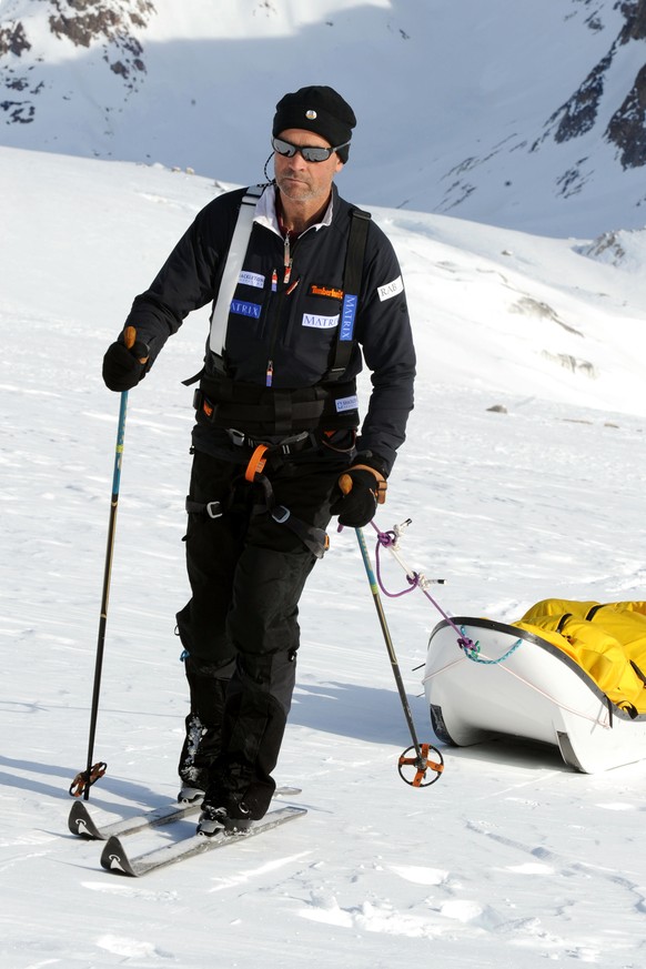 FILE - In this Friday, April 18, 2008 file photo, former army officer Henry Worsley is seen on the Korridoren glacier in Milne Land, Greenland. A British adventurer attempting to become the first pers ...