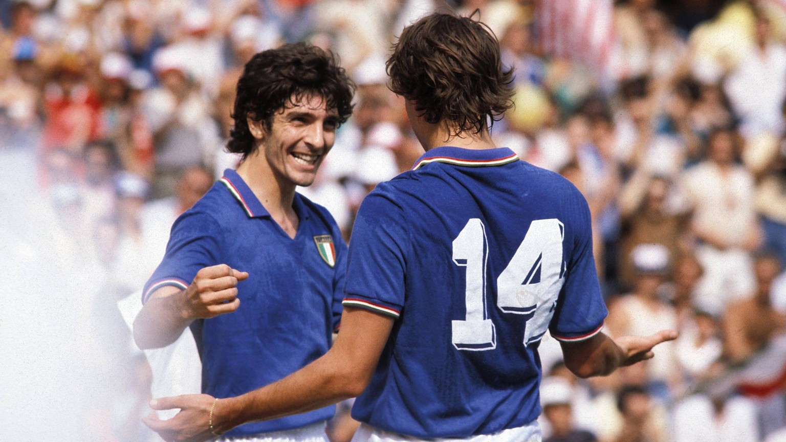 8th July 1982 Barcelona, Spain PAOLO ROSSI celebrates with Tardelli, ITALY 2 v Poland 0, World Cup Semi-Final, Nou Camp, Barcelona, Spain, PUBLICATIONxNOTxINxUK ActionPlus82070852 ACTIONxPLUS