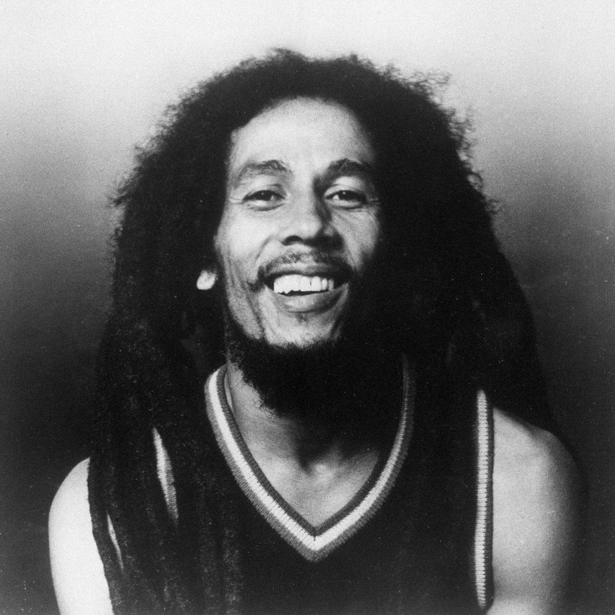 ZUM 70. GEBURTSTAG DES RAGGEA SAENGERS BOB MARLEY AM FREITAG, 6. FEBRUAR 2015, STELLEN WIR IHNEN FOLGENDES BILDMATERIAL ZUR VERFUEGUNG - Der Musiker Bob Marley, aufgenommen im Jahr 1981. Am 11. Mai 19 ...