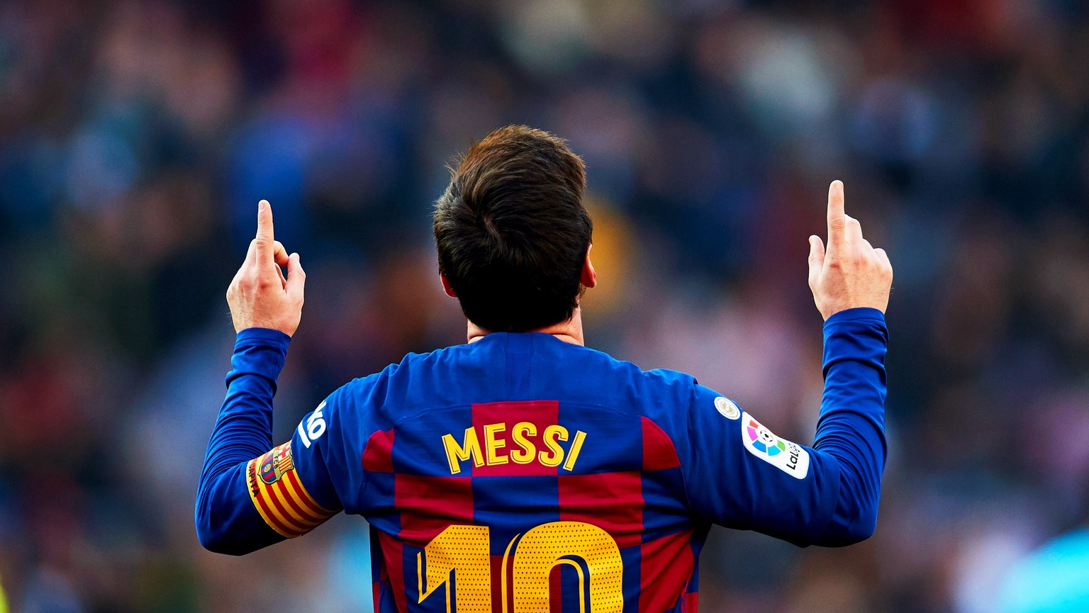 epa08237931 FC Barcelona&#039;s Argentinian striker Lionel Messi celebrates after scoring the 2-0 lead during the Spanish La Liga soccer match between FC Barcelona and SD Eibar at Camp Nou in Barcelon ...