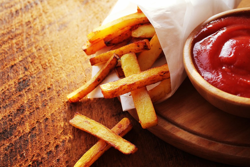 french fries chips pommes frites kartoffel essen food