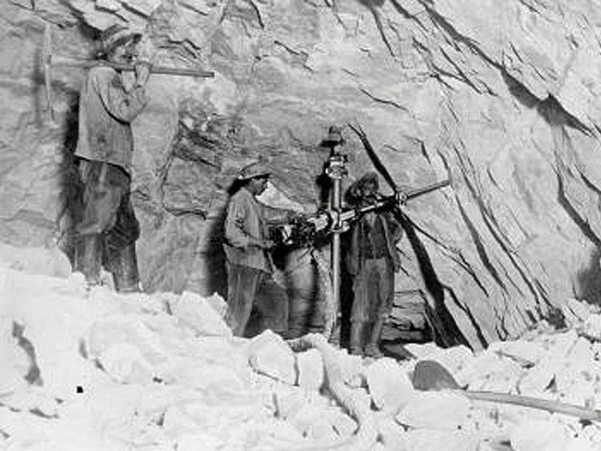 Mineure im Lötschbergtunnel
