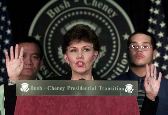 Linda Chavez, President-elect Bush&#039;s nominee for labor secretary, gestures during a news conference in Washington, where she decided to pull out of the process, Tuesday, Jan. 9, 2001. Guatemalan  ...