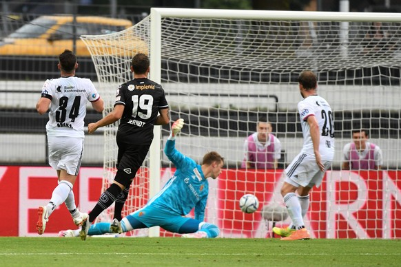 Lugano�s player Alexander Gerndt score the 1-0 ,during the Super League soccer match FC Lugano against FC Basel 1893, at the Cornaredo stadium in Lugano, Wednesday, July 1, 2020. .(KEYSTONE-ATS / Ti-P ...