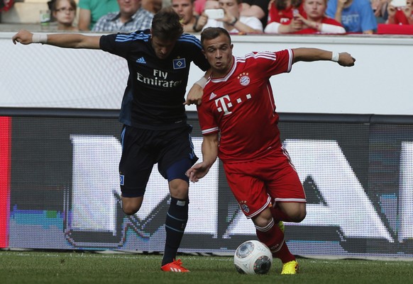 Zweikampf mit dem Hamburger Heiko Westermann: In der Vorrunde stand Shaqiri in sieben Bundesligaspielen auf dem Platz und schoss dabei zwei Tore.