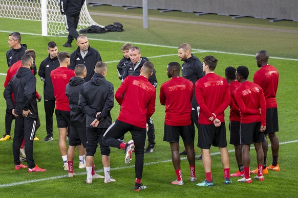 epa08709442 CSKA Sofia players during a training session at the St. Jakob Park Stadium in Basel, Switzerland, 30 September 2020. CSKA Sofia will face FC Basel in their UEFA Europa League qualifying so ...