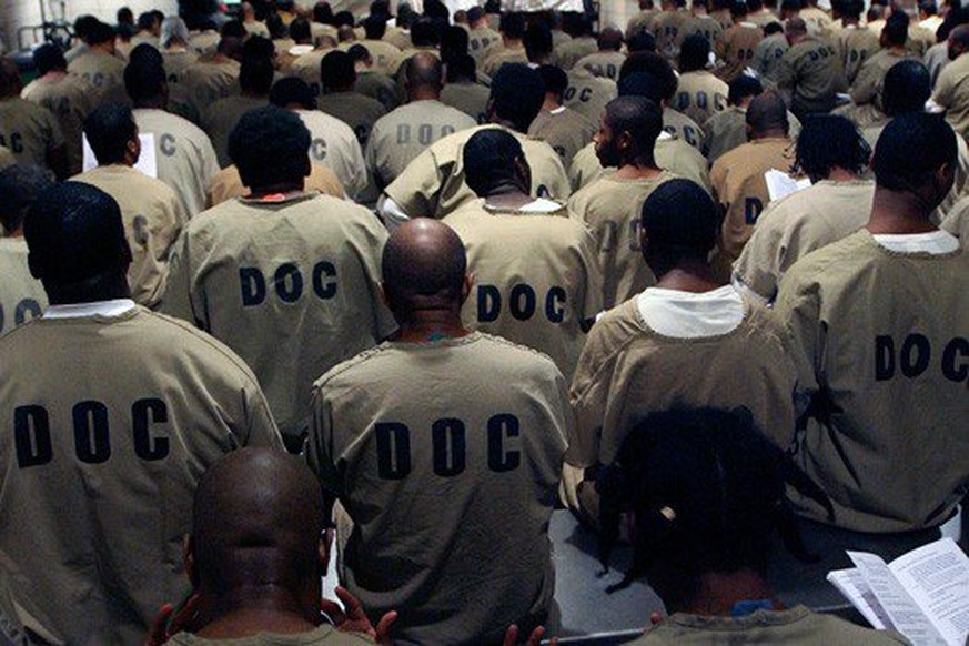 Amerikas Gefängnisse sind von schwarzen Männern bevölkert.