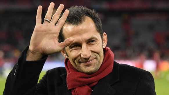 epa07976882 Bayern&#039;s director of sports Hasan Salihamidzic reacts during the UEFA Champions League group B soccer match between Bayern Munich? and Olympiacos Piraeus at the Allianz Arena in Munic ...