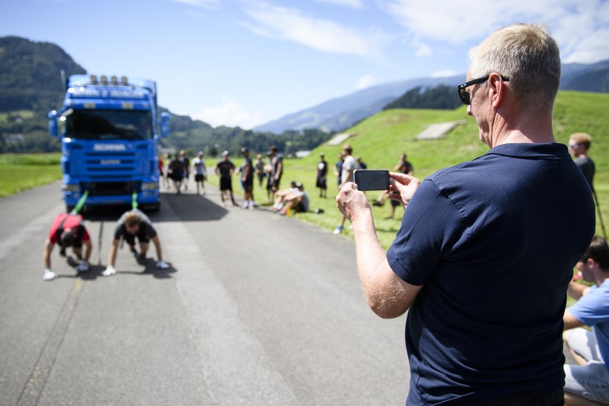 Der Headcoach Kari Jalonen anlaesslich des Teamevents vom SC Bern, am Donnerstag, 29. Juli 2016, in Wilderswil. (KEYSTONE/Manuel Lopez)