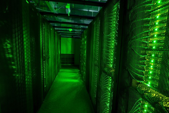 Servers for data storage are seen at Advania&#039;s Thor Data Center in Hafnarfjordur, Iceland August 7, 2015. REUTERS/Sigtryggur Ari/File Photo
