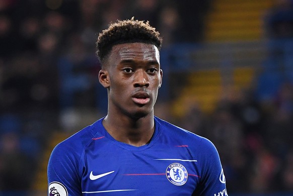 epa07483561 Chelsea&#039;s Callum Hudson-Odoi against Brighton during a Premier League soccer match at Stamford Bridge in London, Britain, 03 April 2019. EPA/ANDY RAIN EDITORIAL USE ONLY. No use with  ...
