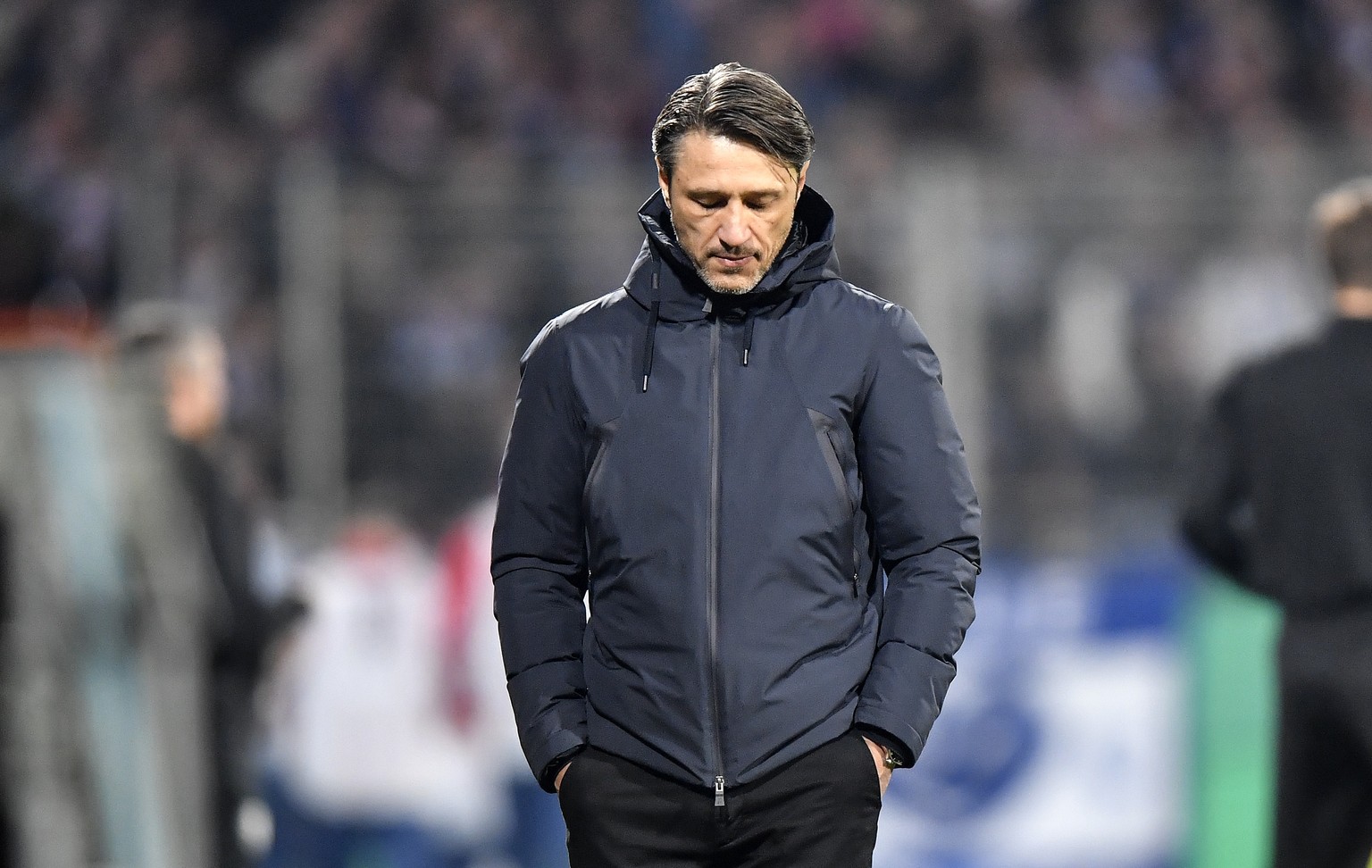 FILE - In this Oct. 29, 2019 file photo, Bayern&#039;s head coach Niko Kovac looks down during the German soccer cup, DFB Pokal, second Round match between VfL Bochum and Bayern Munich in Bochum, Germ ...