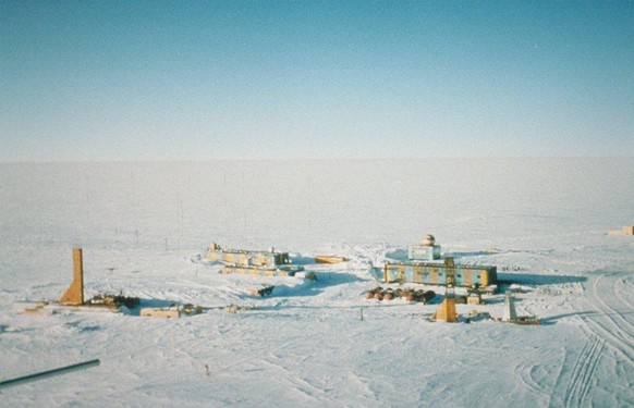 Forschungsstation Wostok in der Ostantarktis, welche die offiziell kälteste Temperatur der Welt aufgezeichnet hat.