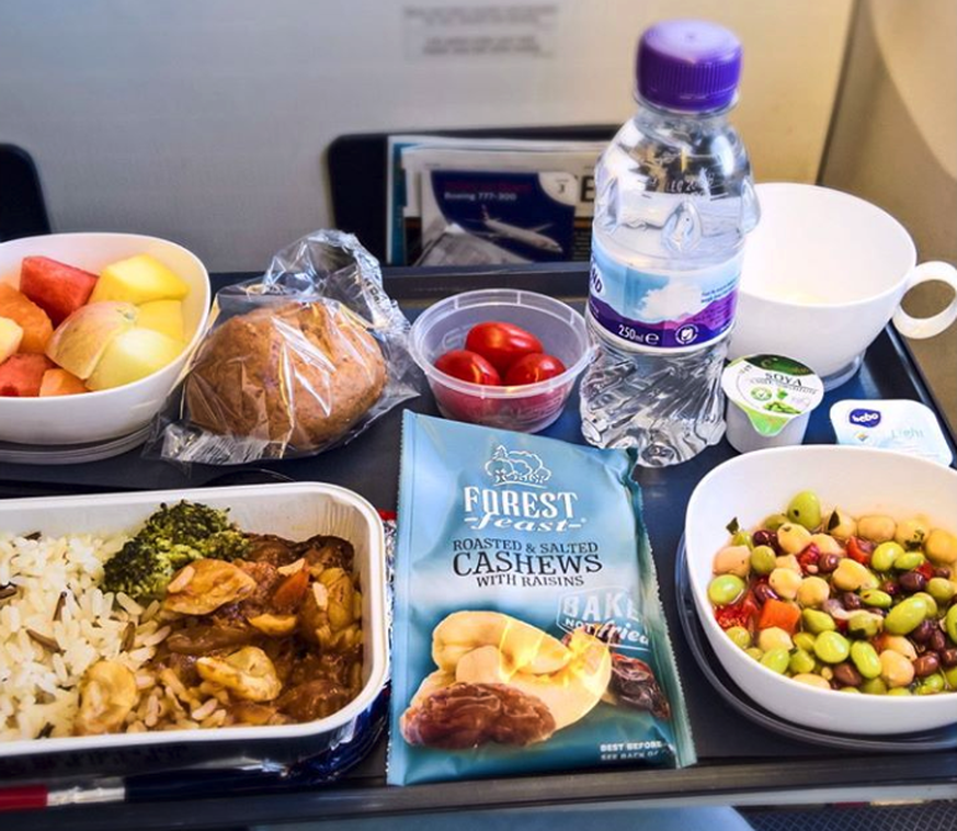 british airways economy class essen food flug fliegen https://www.instagram.com/lovegabear/