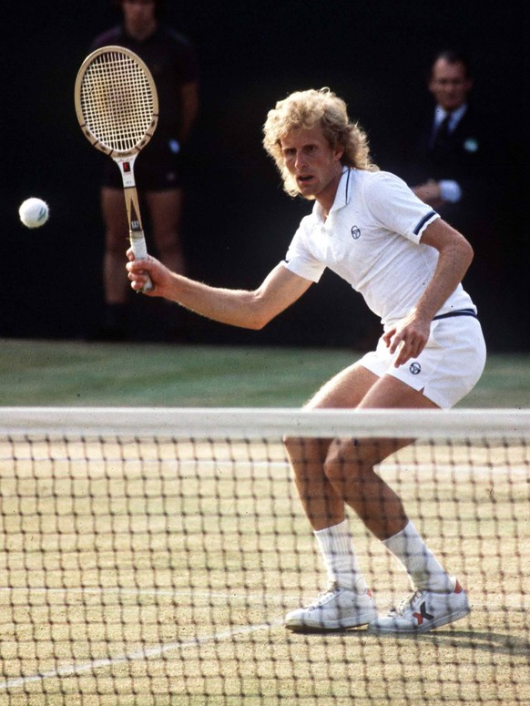 IMAGO / Colorsport

Vitas Gerulaitis (USA). Wimbledon All England Tennis Championships, 1977. PUBLICATIONxINxGERxSUIxAUTxHUNxPOLxUSAxONLY
