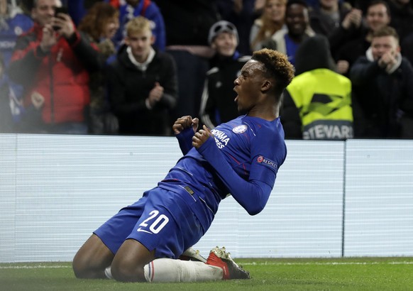 Chelsea&#039;s Callum Hudson-Odoi celebrates after scoring his team&#039;s third goal during the Europa League Group L soccer match between Chelsea and PAOK at Stamford Bridge stadium, in London, Thur ...