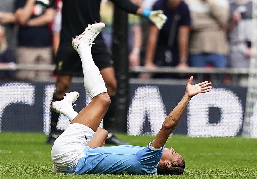 epa07762185 (FILE) - Manchester City&#039;s Leroy Sane reacts after being injured during the FA Community Shield soccer match between Liverpool FC and and Manchester City at Wembley Stadium in London, ...