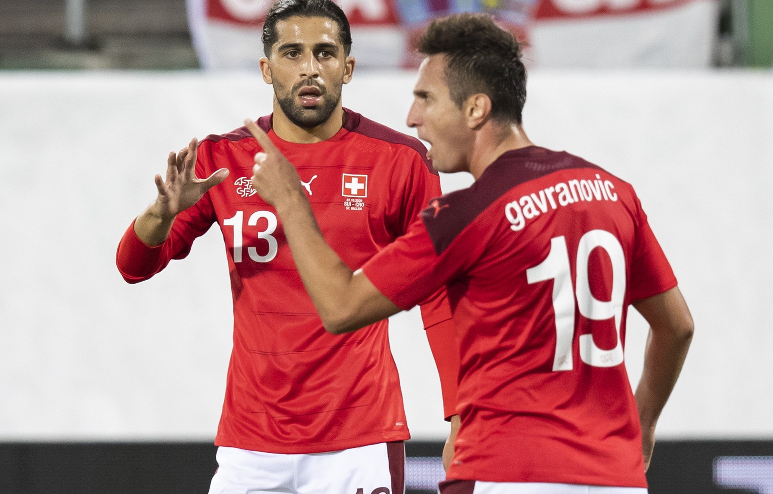 epa08727644 Switzerland&#039;s Mario Gavranovic (R) celebrates with teammate Ricardo Rodriguez after scoring the 1-0 lead during the international friendly soccer match between the national soccer tea ...