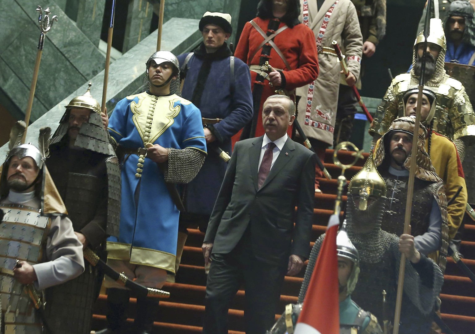 Der türkische Präsident Recep Tayyip Erdoğan in seinem umstrittenen Palast in Ankara.&nbsp;