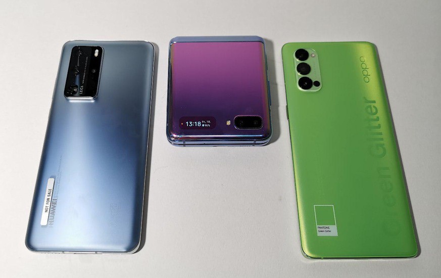 Samsung Galaxy Z Flip im Vergleich mit dem Huawei P40 Pro und dem Oppo Reno 4 Pro.