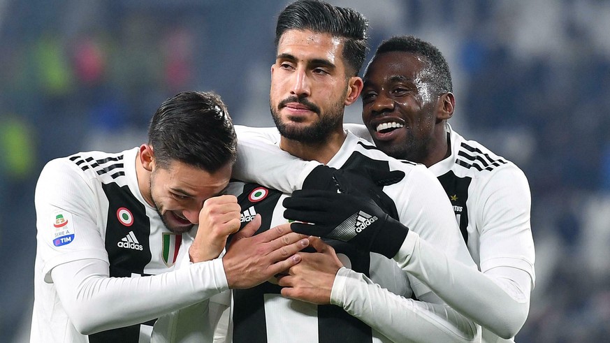 Juventus players jubilates after scoring, taking the score to 2-0 against AC Chievo Verona, during their Italian Serie A soccer match Juventus FC vs AC Chievo Verona at Allianz stadium in Turin, Italy ...