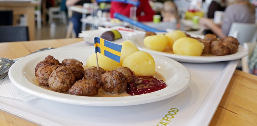 epa06937501 (FILE) - Meatball dish of a Ikea food store inside their furniture store at the Mega shopping centre, Moscow, Russia, 09 March 2013 (reissued 09 August 2018). IKEA on 09 August 2018 opened ...