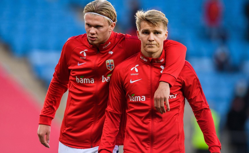 201011 Erling Braut Haaland and Martin odegaard of Norway ahead of the UEFA Nations League football match between Norway and Romania on October 11, 2020 in Oslo. Photo: Vegard Wivestad Grott / BILDBYR ...