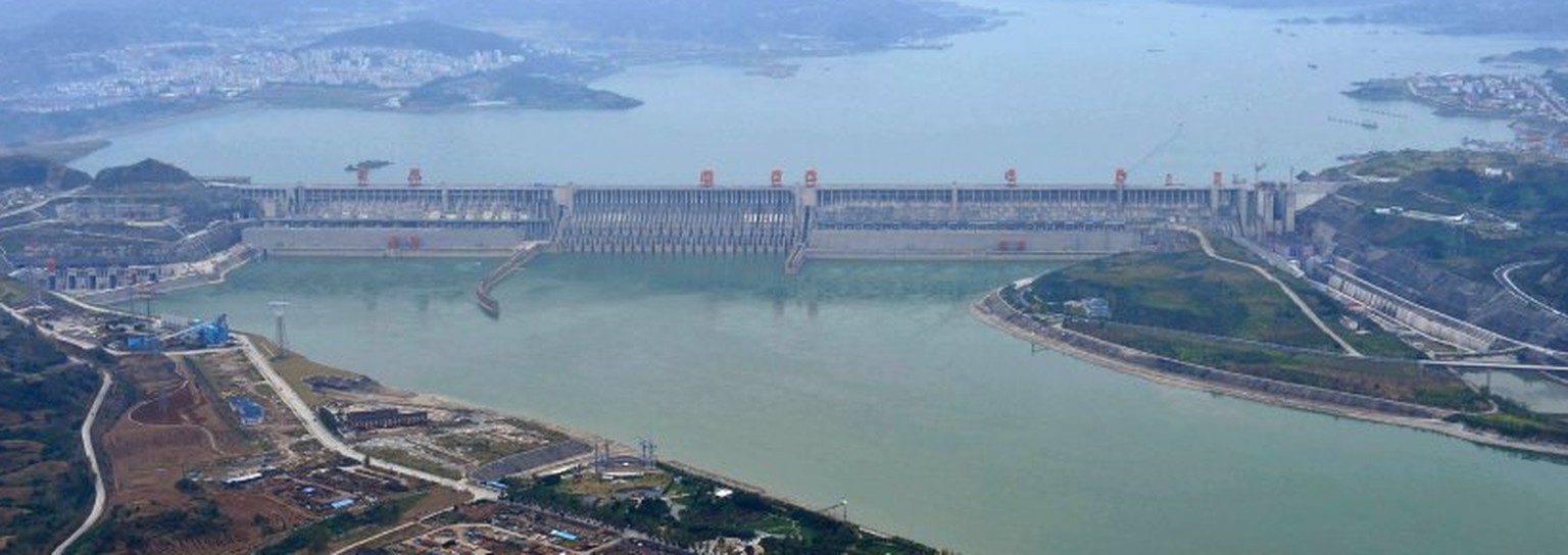 In this photo released by China&#039;s Xinhua News Agency, water fills the reservoir of the Three Gorges Dam in Yichang, central China&#039;s Hubei Province, Tuesday, Oct. 26, 2010. The water level at ...
