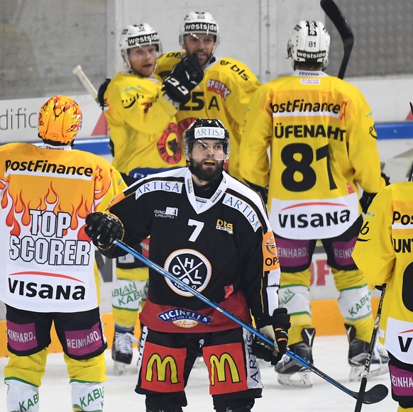 Lugano’s player Philippe Furrer reacts after the 0-1 goal during the second Playoff semifinal game of National League A (NLA) Swiss Championship between Switzerland&#039;s HC Lugano and SC Bern, at th ...