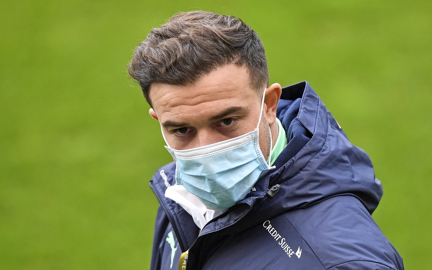 Switzerland&#039;s Xherdan Shaqiri wears a face mask prior a training session of the Swiss national soccer team prior the UEFA Nations League soccer match between Germany and Switzerland in Cologne, G ...