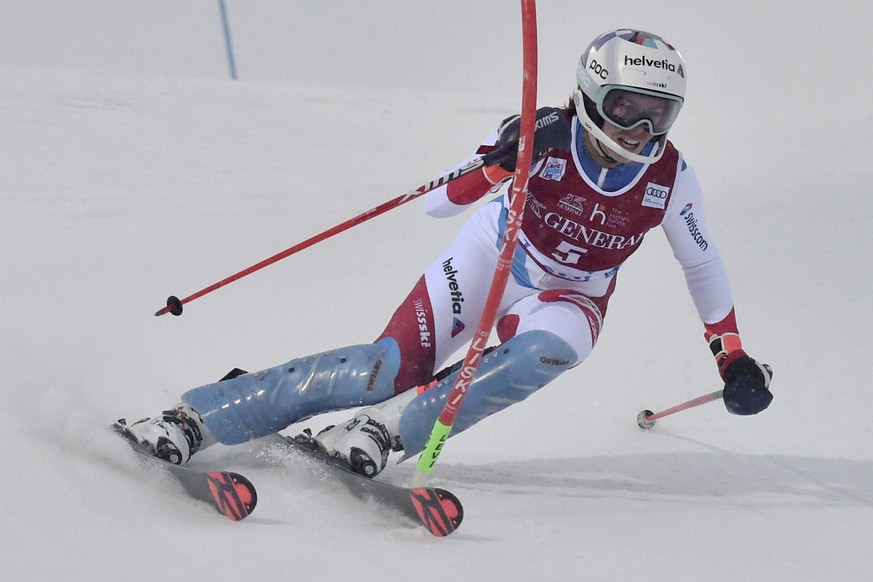Michelle Gisin of Switzerland competes during the first run of the FIS Alpine Ski World Cup women&#039;s slalom race at the Levi ski resort in Kittila, Finnish Lapland, Sunday, Nov. 22, 2020. (Jussi N ...