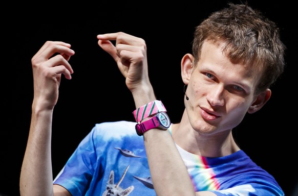 Russian-Canadian programmer Vitalik Buterin, founder and inventor of the Ethereum mining network and software development platform, along with the associated Ether (ETH) cryptocurrency, speaks at a bl ...
