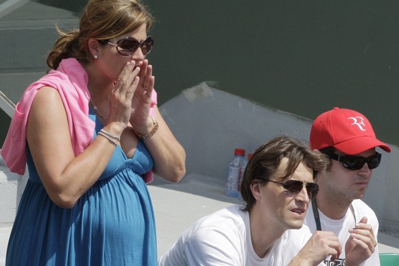 Mirka Vavrinec, the wife of Switzerland&#039;s Roger Federer, yells as she watches her husband play his fourth round match against Germany&#039;s Tommy Haas at the French Open tennis tournament at the ...
