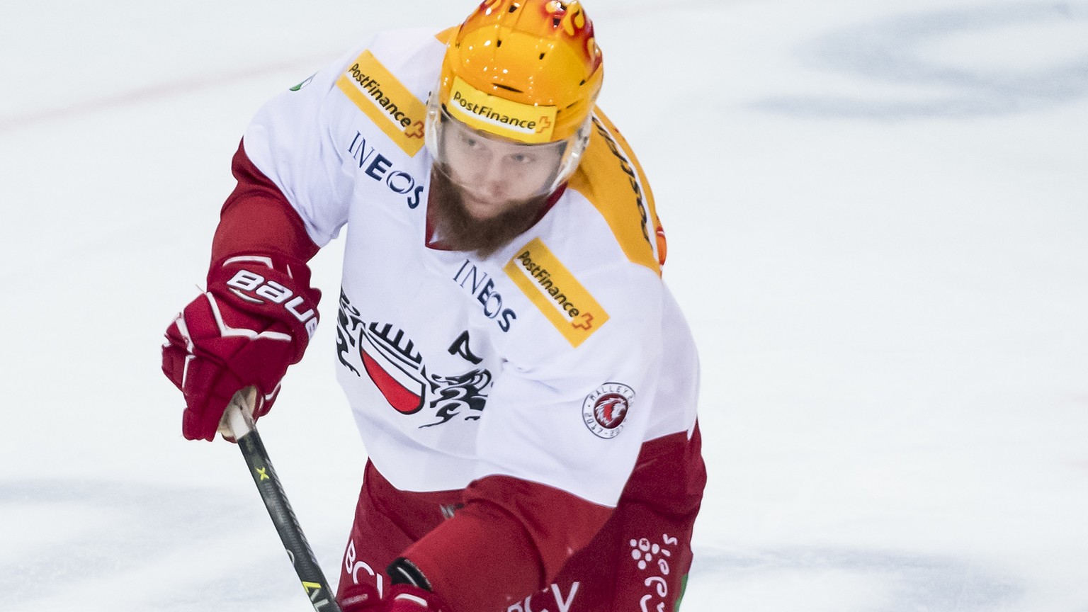 Le top scorer lausannois Jonas Junland, lors de la rencontre du championnat suisse de hockey sur glace de National League entre le HC Fribourg-Gotteron et le Lausanne Hockey Club, LHC, ce vendredi 30  ...
