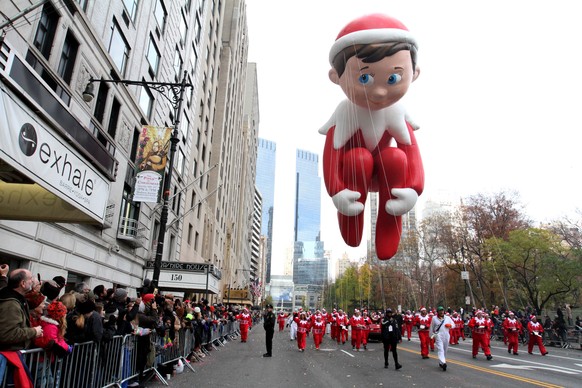 Der «Elf on the Shelf» als Riesenballon bei der Thanksgiving-Parade in New York.