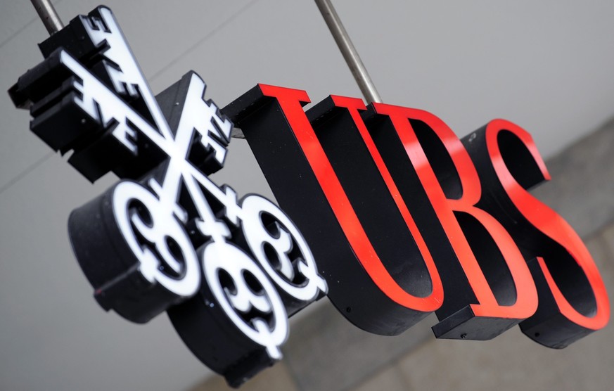 FILE - Swiss Bank UBS logo at the headquarters building, in Zurich, Switzerland, Friday, February 20, 2009. The SMI (Swiss Market Index) plummeted drastically to the lowest level since Juli 2003. UBS  ...