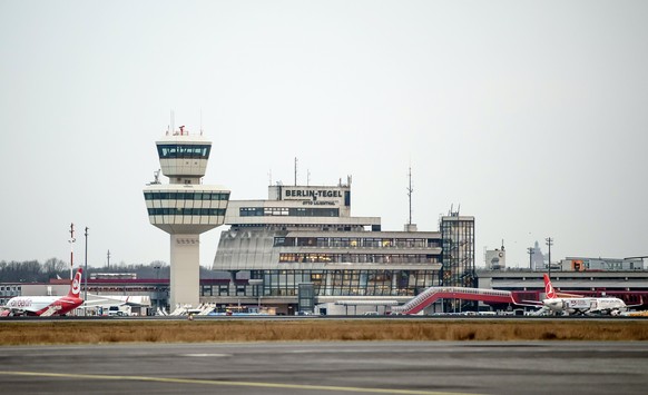 epa06146884 (FILE) The tower and the main building of Berlin Tegel Airport seen from the military part of Tegel Airport in Berlin, Germany, 13 March 2017 (reissued 16 August 2017). The executive board ...
