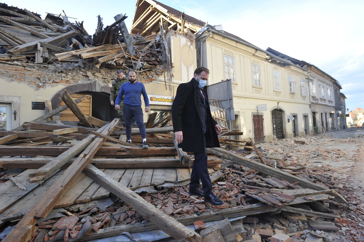 Bern Erdbeben - Alle Sind Unter Strom Not Und ...