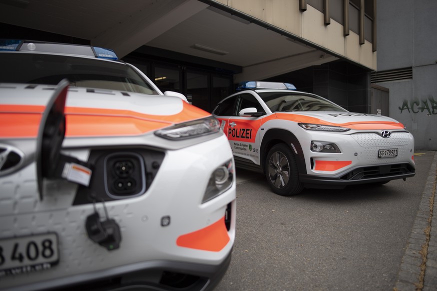 New electric cars of the police of canton St. Gallen are pictured on Wednesday, April 24, 2019, in St. Gallen, Switzerland. Within the next one and a half years, the police of St. Gallen will be acqui ...