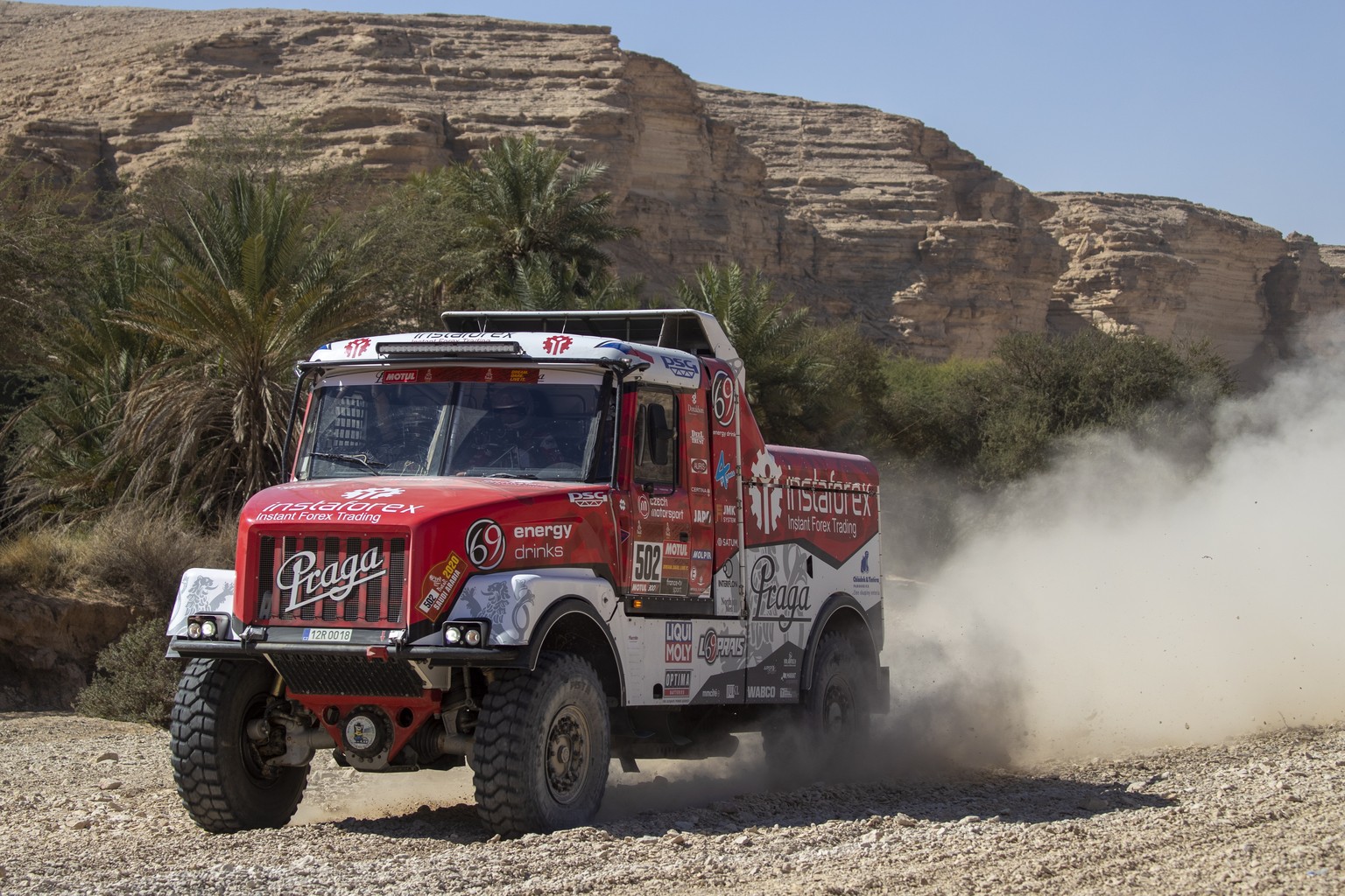 epa08127527 Czech driver Ales Loprais, co-driver Petr Pokora and Mechanic Khalid Alkendi from UAE (instaforex Loprais Team) in action during stage nine of the Rally Dakar 2020 between Wadi Al-Dawasir  ...