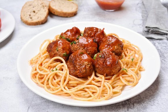spaghetti &amp; meatballs USA italien food essen kochen pasta