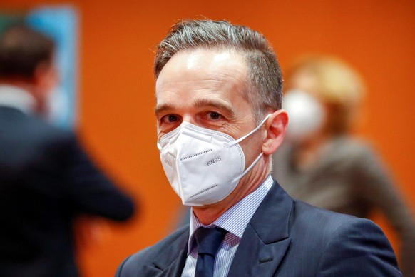 20.01.2021, Berlin: Bundesau�enminister Heiko Maas (SPD) tr�gt bei der Kabinettssitzung im Bundeskanzleramt eine Maske. Foto: Fabrizio Bensch/Reuters/Pool/dpa +++ dpa-Bildfunk +++
